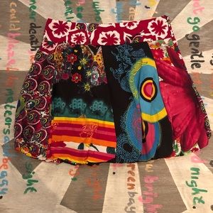 Desigual skirt size 40 European/ 8us